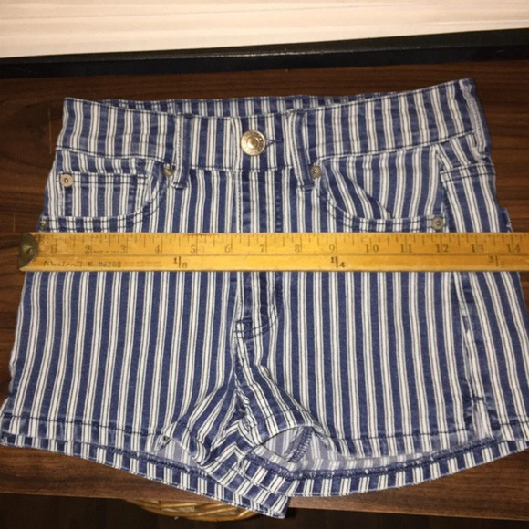 American Eagle Ne(x)t Level Hi-Rise Shortie Denim Shorts Stretch Size 2. - Picture 14 of 14